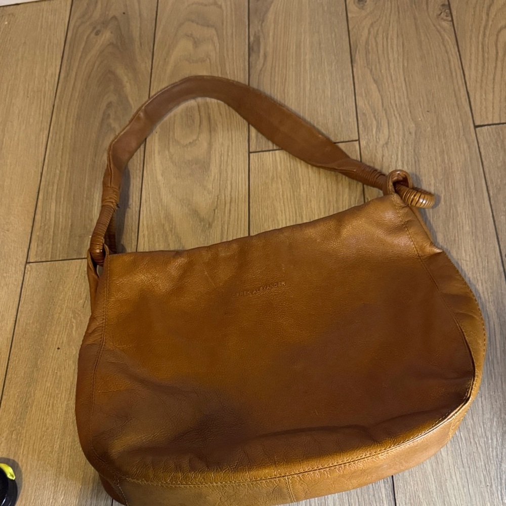 Derek Alexander Leather shoulder Bag